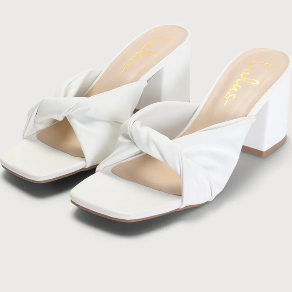 NWOT Lulu's White Slide-on Block Heels